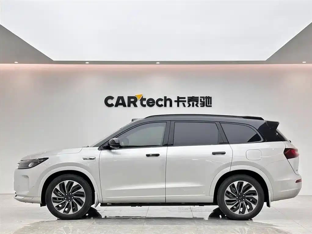 Wenjie M7 2024 1.5T Intelligent Driving Rear-Wheel Drive Max Edition 5-Seater — миниатюра 2