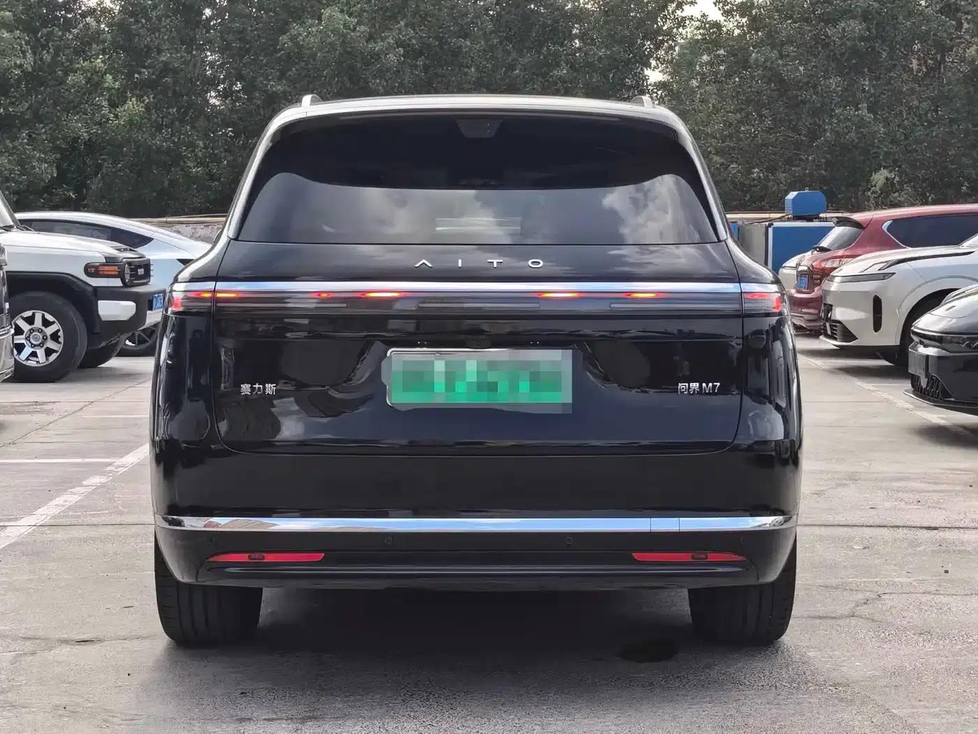 Wenjie M7 2026 Extended Range Max 4WD Version (6 Seats, 192-line LiDAR) — миниатюра 18