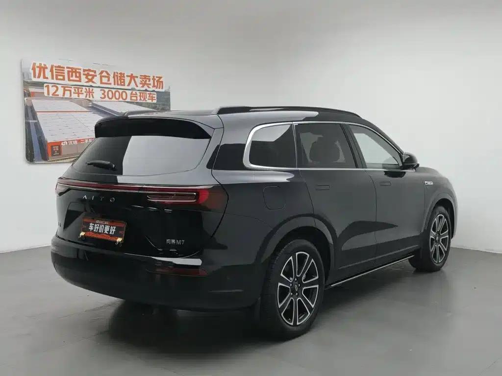 Wenjie M7 2024 1.5T Intelligent Driving 4WD Pro Edition 5-seater — миниатюра 2