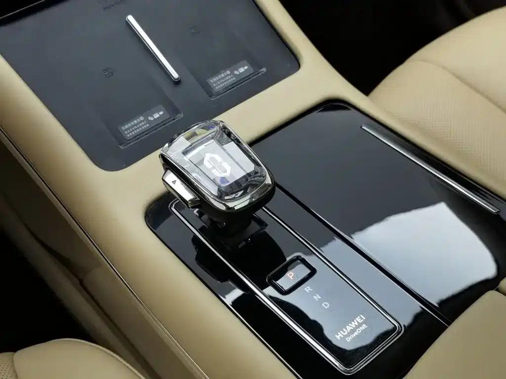 Wenjie M7 2024 1.5T Intelligent Driving 4WD Pro Edition 5-seater — миниатюра 13