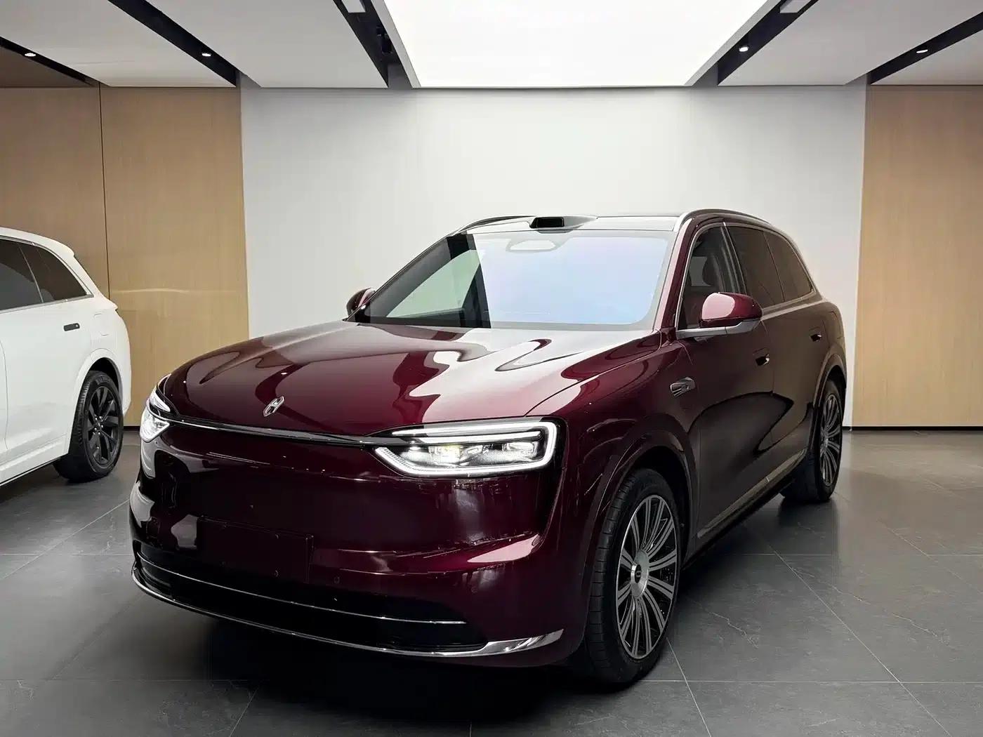 Wenjie M7 2026 Extended Range Ultra 4WD 6-Seater (192-line LiDAR) — миниатюра 1