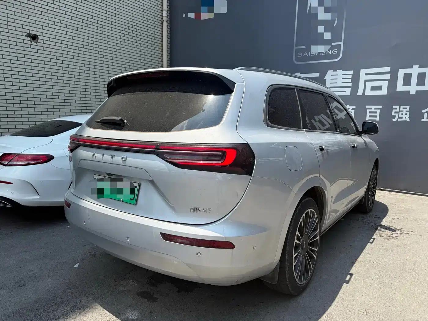Wenjie M7 2024 1.5T AWD Plus Edition 5-seater — миниатюра 7