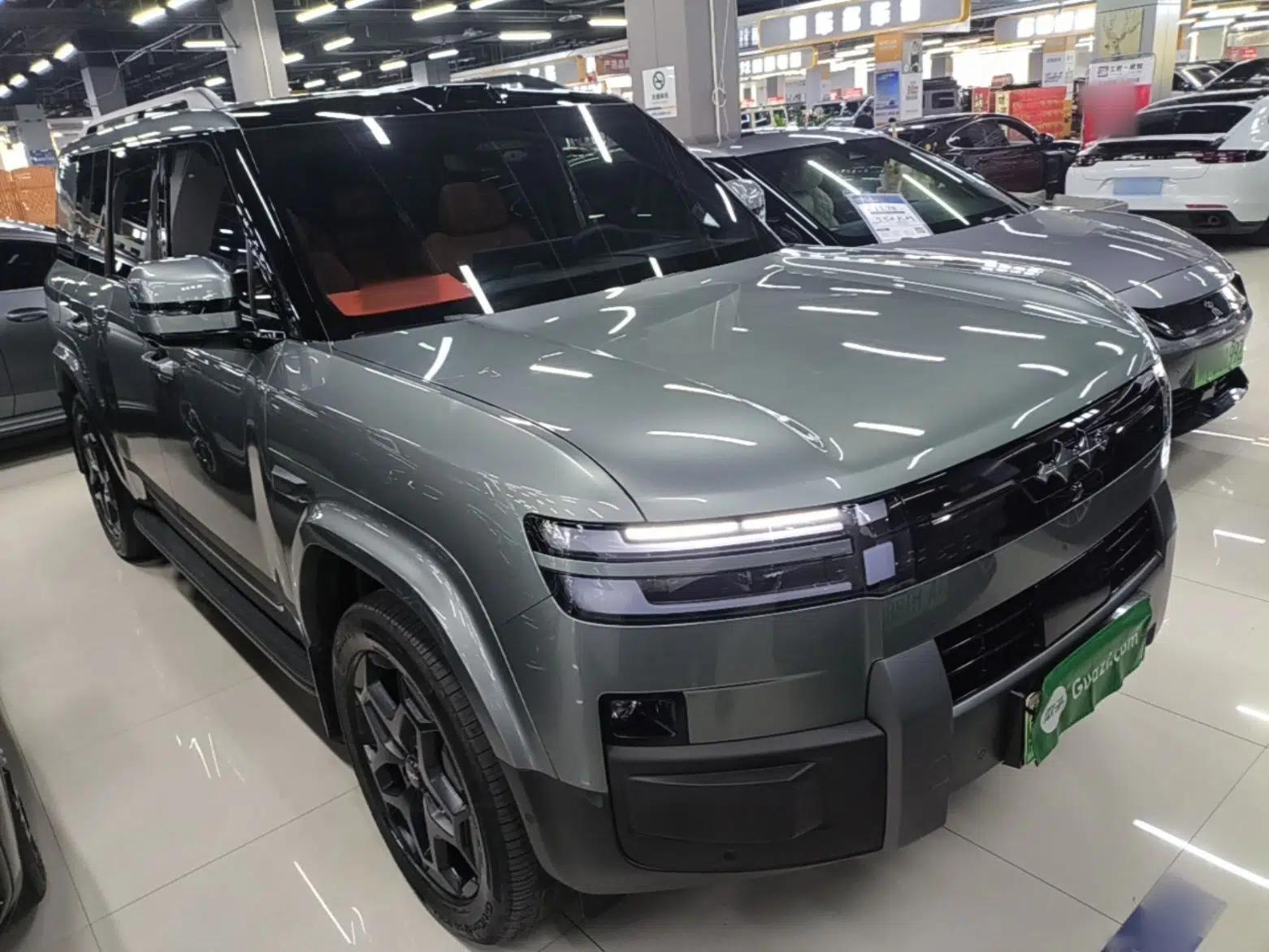Formula Leopard Titanium 7 2025 Model 190 km Four-Wheel Drive Ultra Edition — миниатюра 3