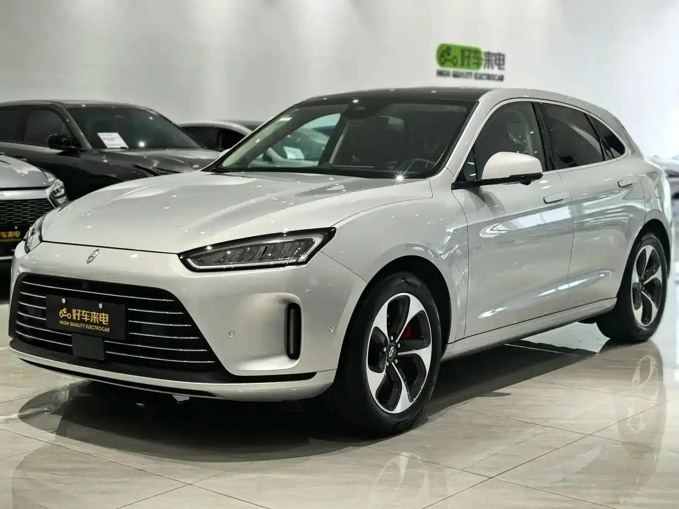 Wenjie M5 2022 Extended Range Rear-Wheel Drive Standard Edition — миниатюра 1