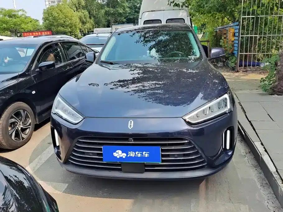 Wenjie M5 2022 Extended Range 4WD Flagship Edition — миниатюра 2