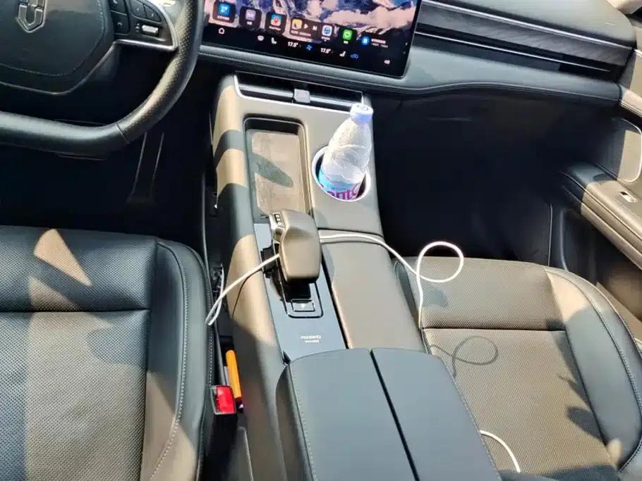 Wenjie M5 2022 Extended Range 4WD Flagship Edition — миниатюра 16