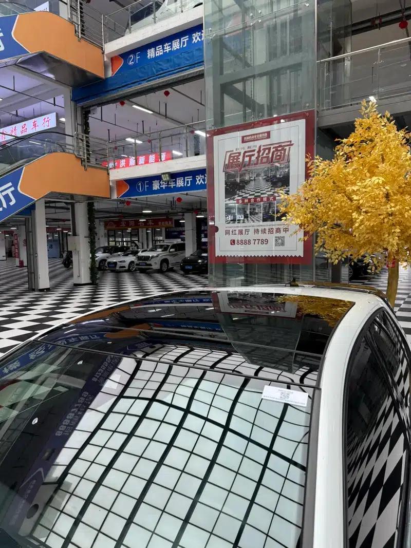 2022 Golf 280TSI DSG R-Line — миниатюра 8
