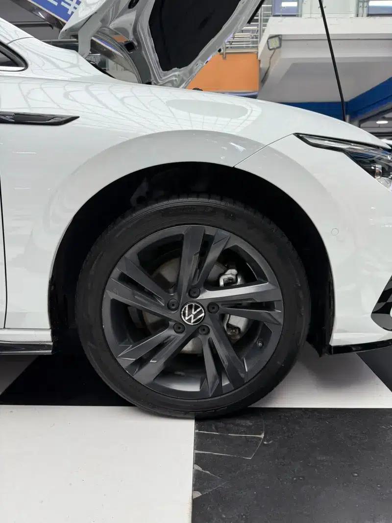 2022 Golf 280TSI DSG R-Line — миниатюра 9