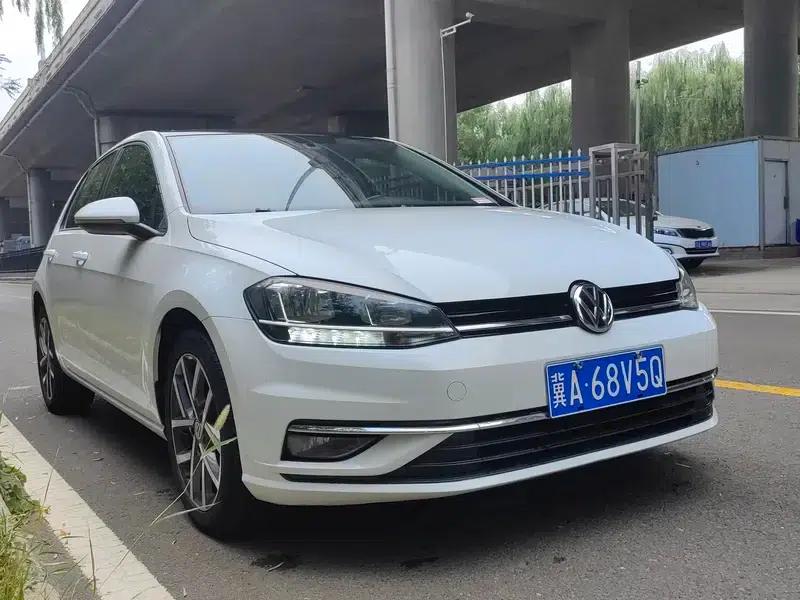 2020 Golf Beloved Edition 200TSI DSG Comfort — миниатюра 3