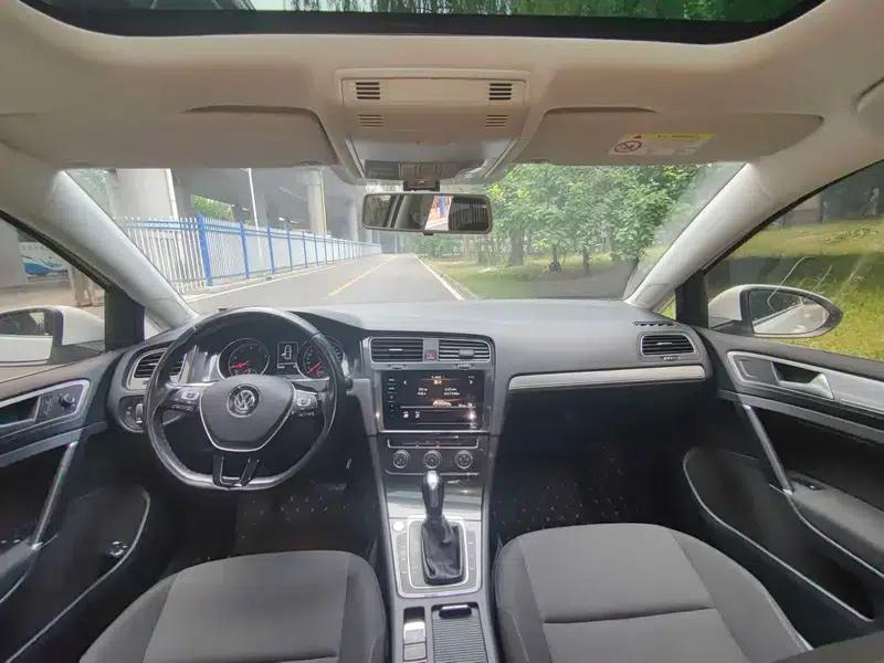 2020 Golf Beloved Edition 200TSI DSG Comfort — миниатюра 7