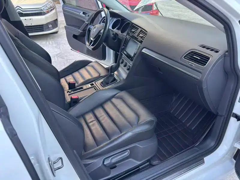 2014 Golf 1.4TSI Automatic Luxury — миниатюра 7