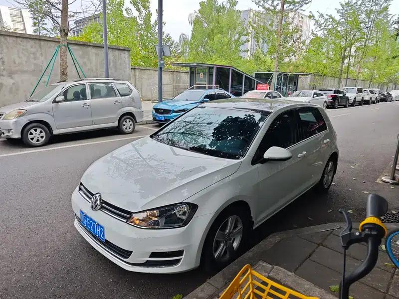 2015 Golf 1.4TSI Automatic Comfort — миниатюра 1