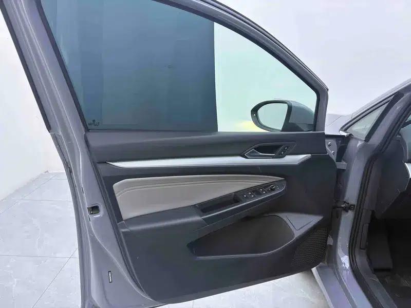 2021 Golf 200TSI DSG Pro — миниатюра 24