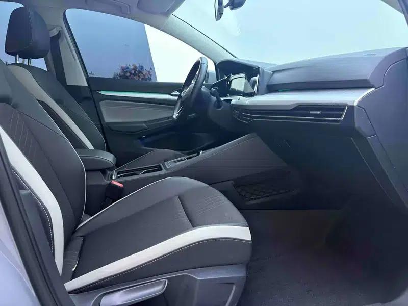 2021 Golf 200TSI DSG Pro — миниатюра 26