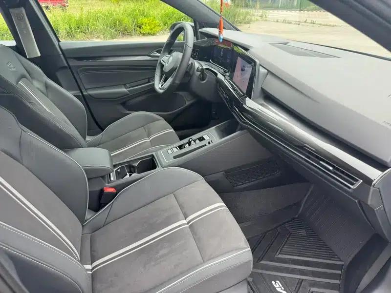 2023 Golf 280TSI DSG R-Line Lite — миниатюра 18