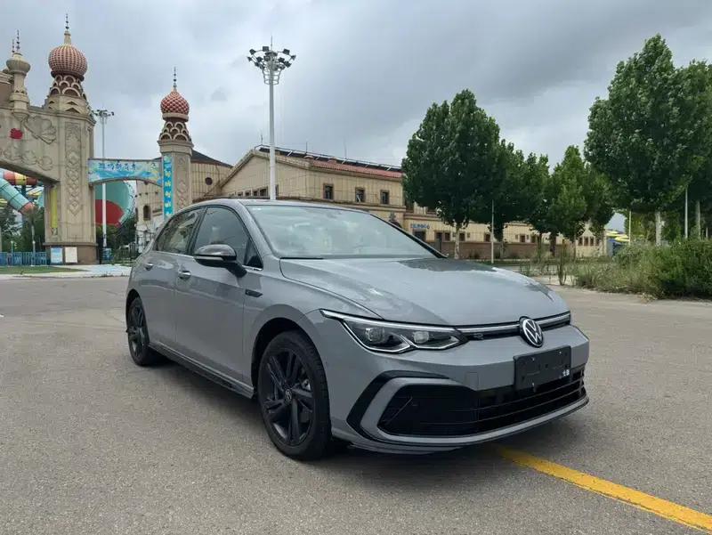 2023 Golf 280TSI DSG R-Line Lite — миниатюра 3