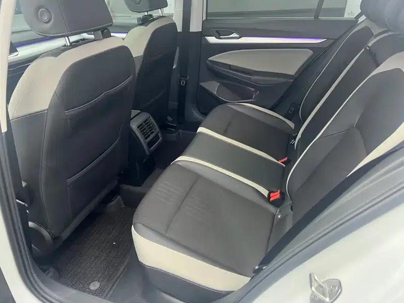2021 Golf 200TSI DSG Pro — миниатюра 13
