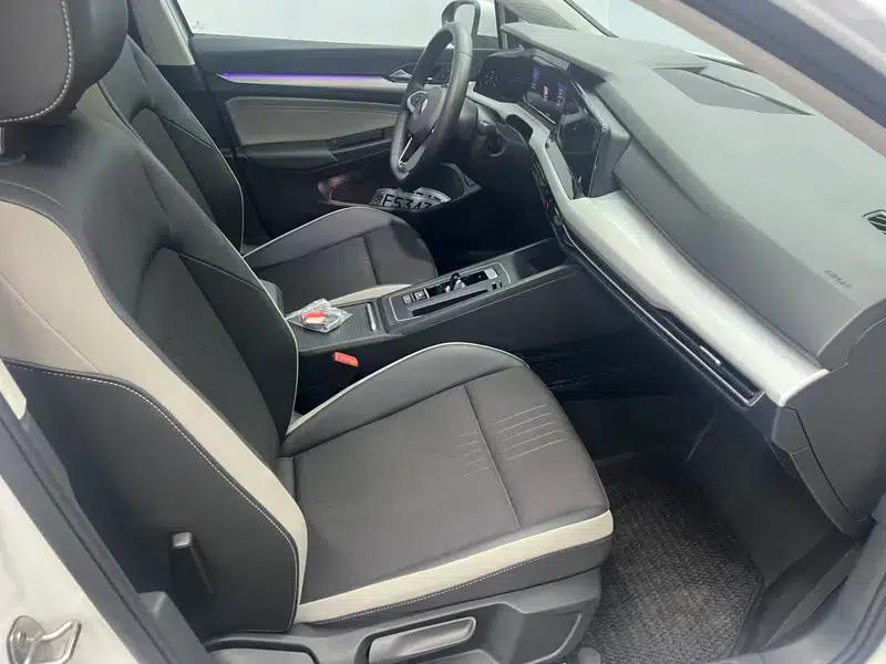 2021 Golf 200TSI DSG Pro — миниатюра 6