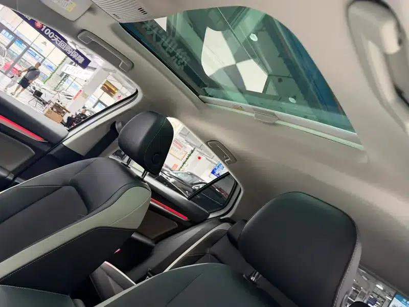 2023 Golf 280TSI DSG Pro — миниатюра 17