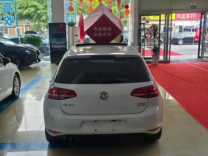 2016 Golf 230TSI Automatic Comfort — миниатюра 4