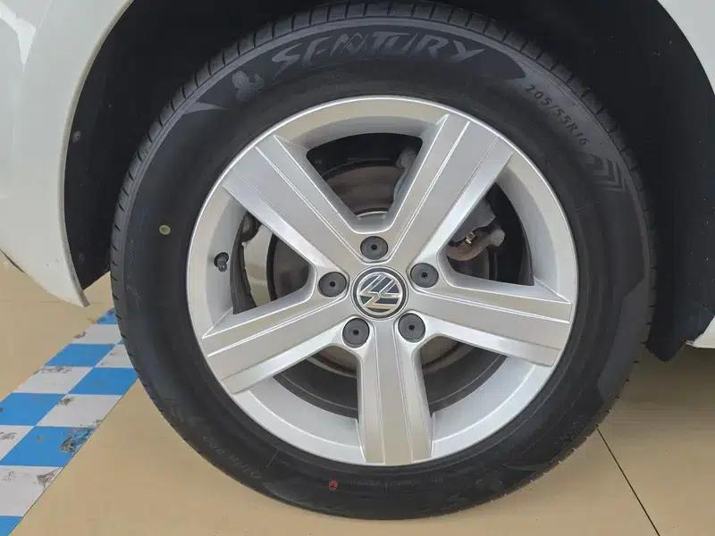 2016 Golf 230TSI Automatic Comfort — миниатюра 10