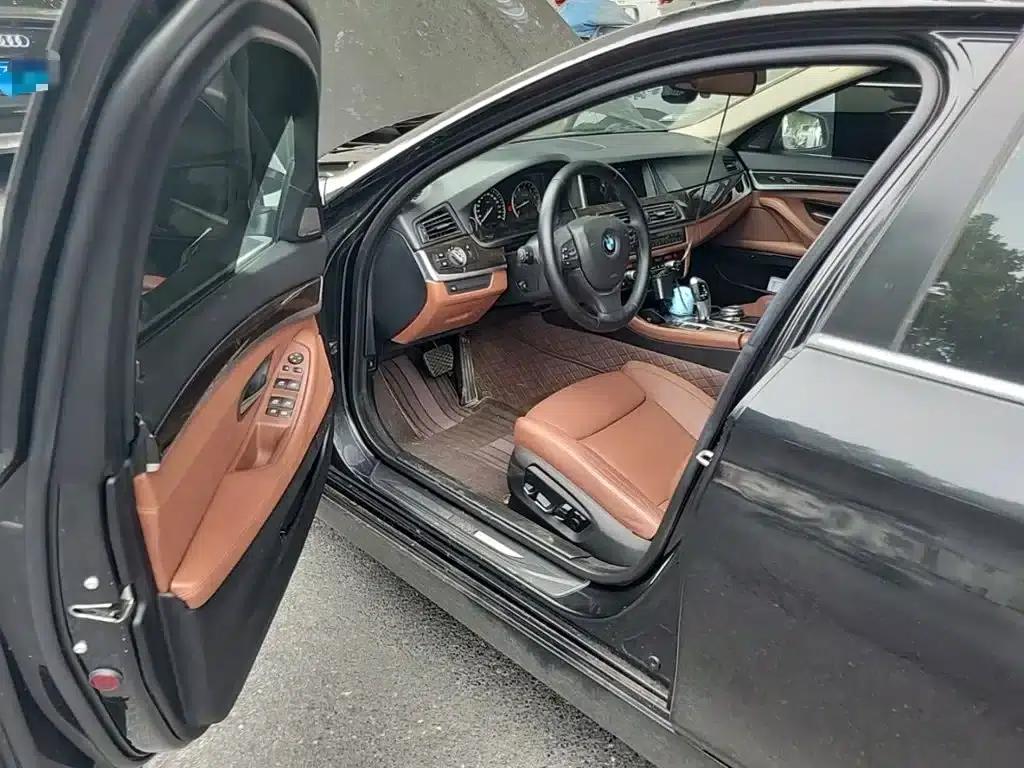 BMW 5 Series 2015 535Li Leading Edition — миниатюра 12