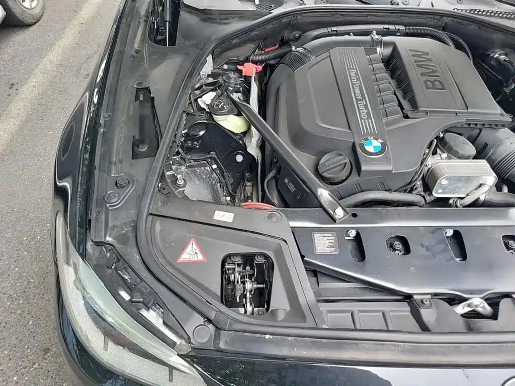 BMW 5 Series 2015 535Li Leading Edition — миниатюра 22
