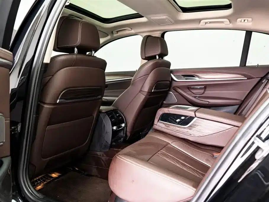 BMW 5 Series 2022 Facelift 530Li Luxury Package — миниатюра 11
