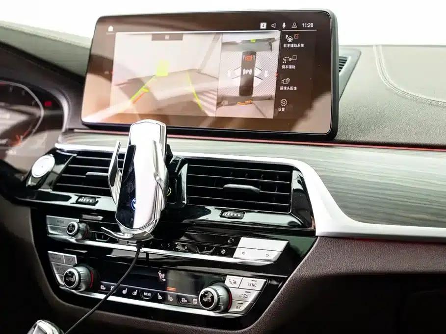 BMW 5 Series 2022 Facelift 530Li Luxury Package — миниатюра 14