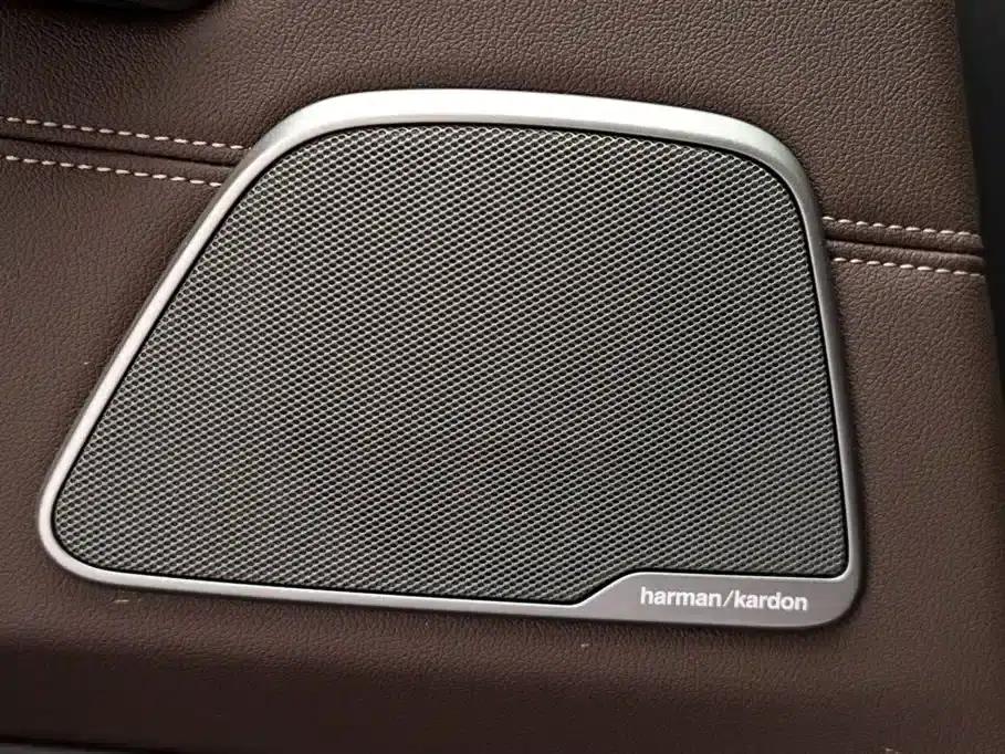 BMW 5 Series 2022 Facelift 530Li Luxury Package — миниатюра 24
