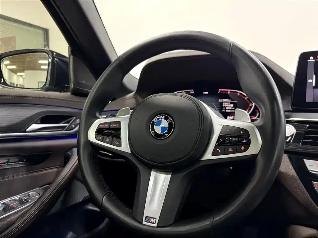 2021 BMW 5 Series Facelift 530Li Luxury M Sport Package — миниатюра 13