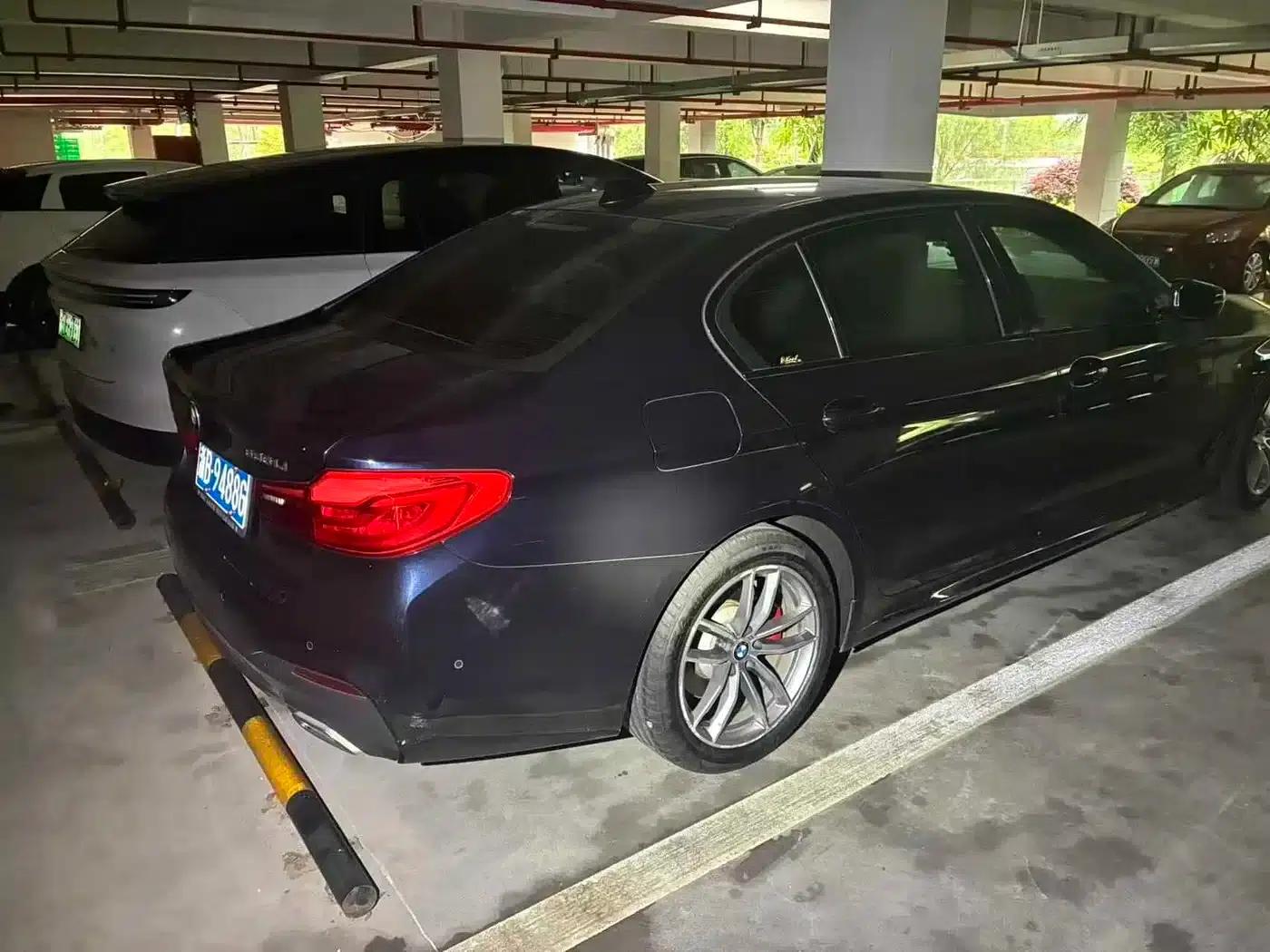 2019 BMW 5 Series 525Li M Sport Package — миниатюра 5