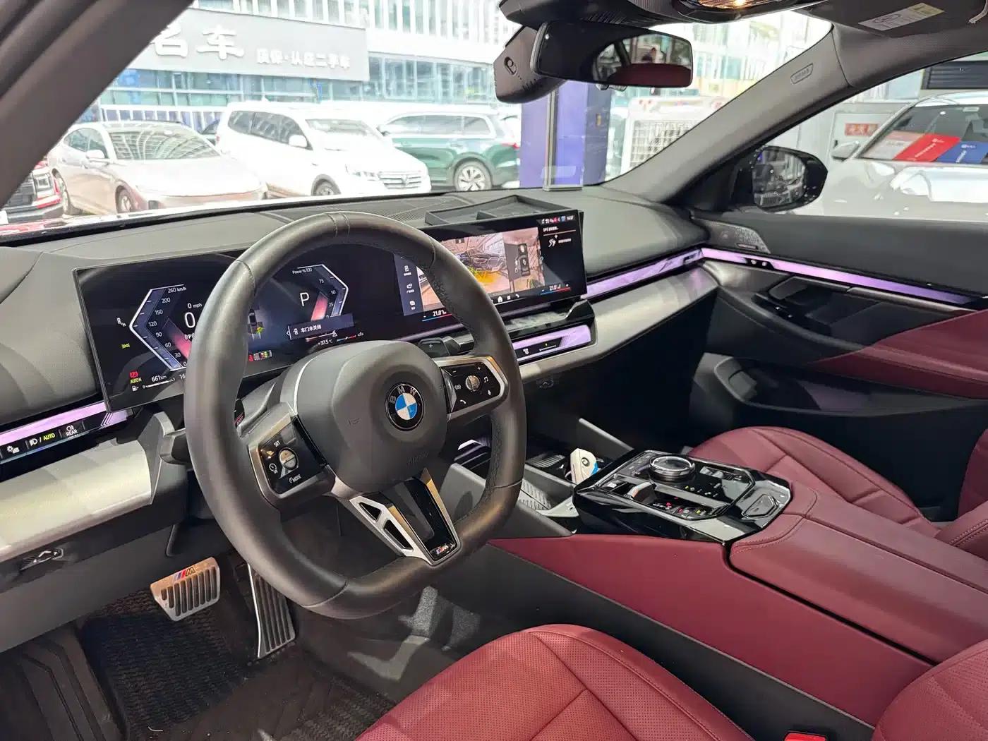 2026 BMW 5 Series 530Li Leading Edition M Sport Package — миниатюра 6