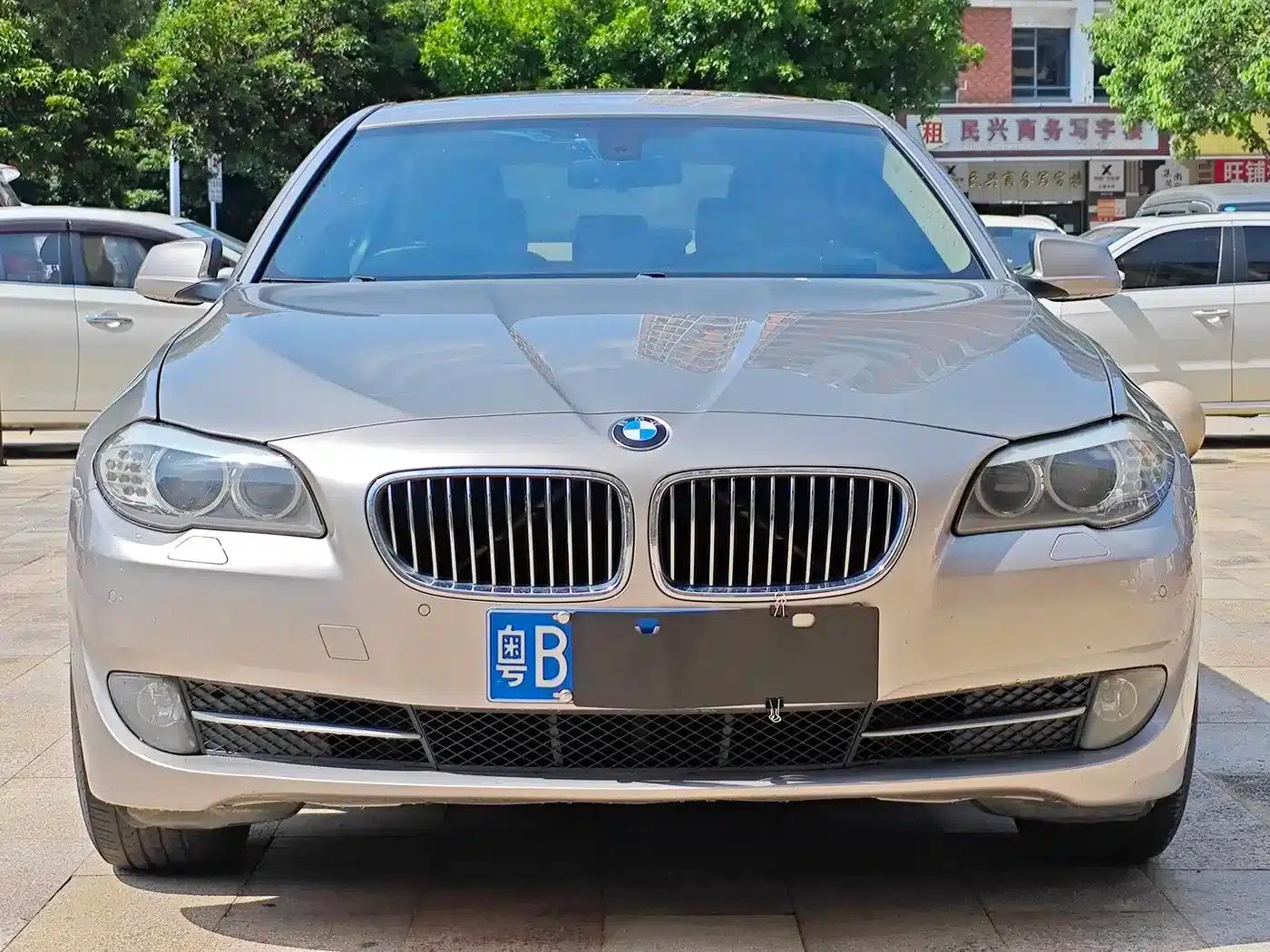 BMW 5 Series 2013 525Li Luxury — миниатюра 2