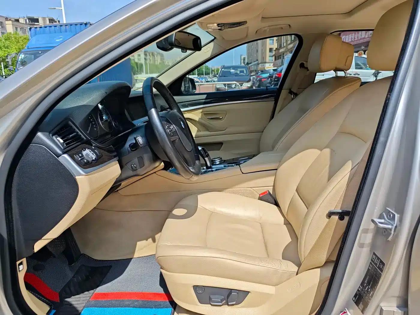 BMW 5 Series 2013 525Li Luxury — миниатюра 11