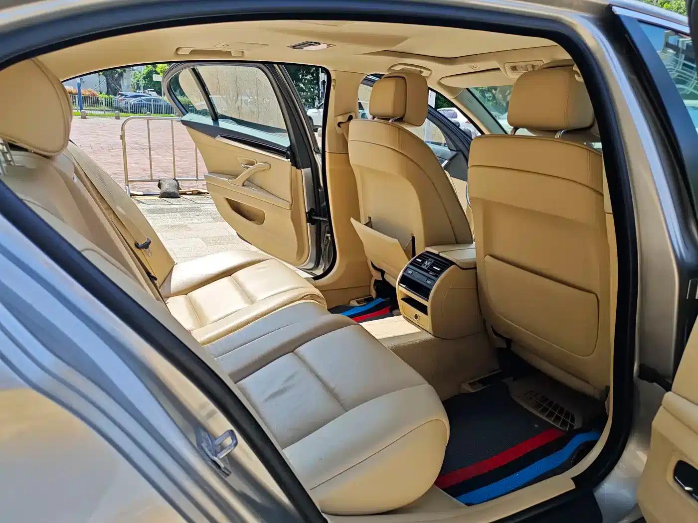 BMW 5 Series 2013 525Li Luxury — миниатюра 12