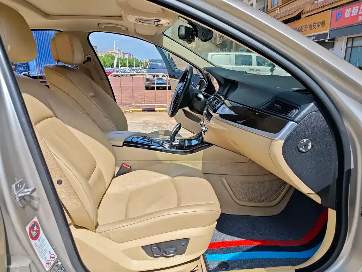 BMW 5 Series 2013 525Li Luxury — миниатюра 9