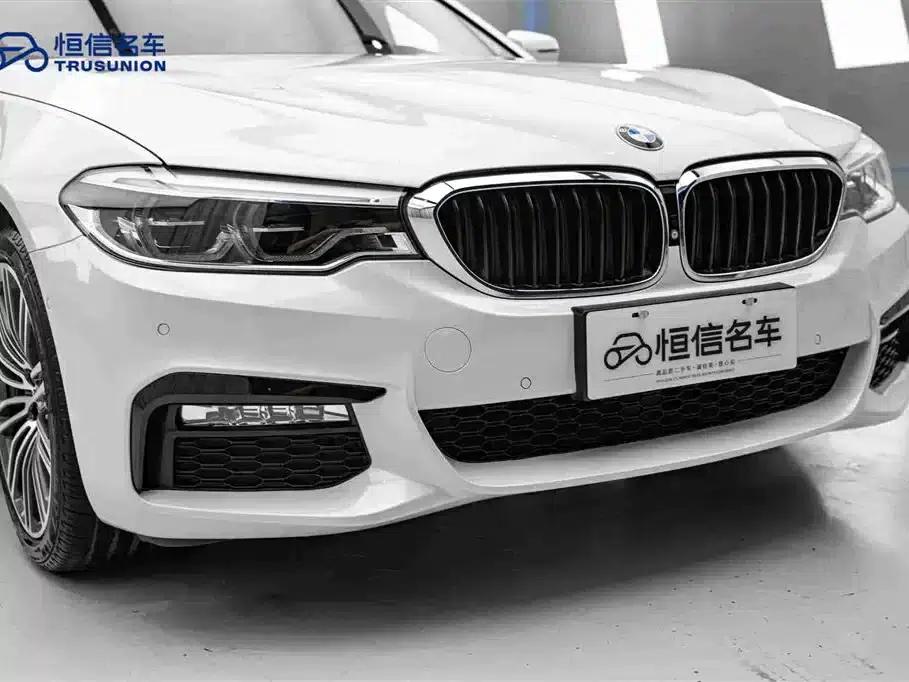 2018 BMW 5 Series 530Li Luxury M Sport Package — миниатюра 9