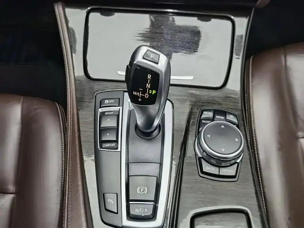 2014 BMW 5 Series 525Li Luxury Design Package — миниатюра 13