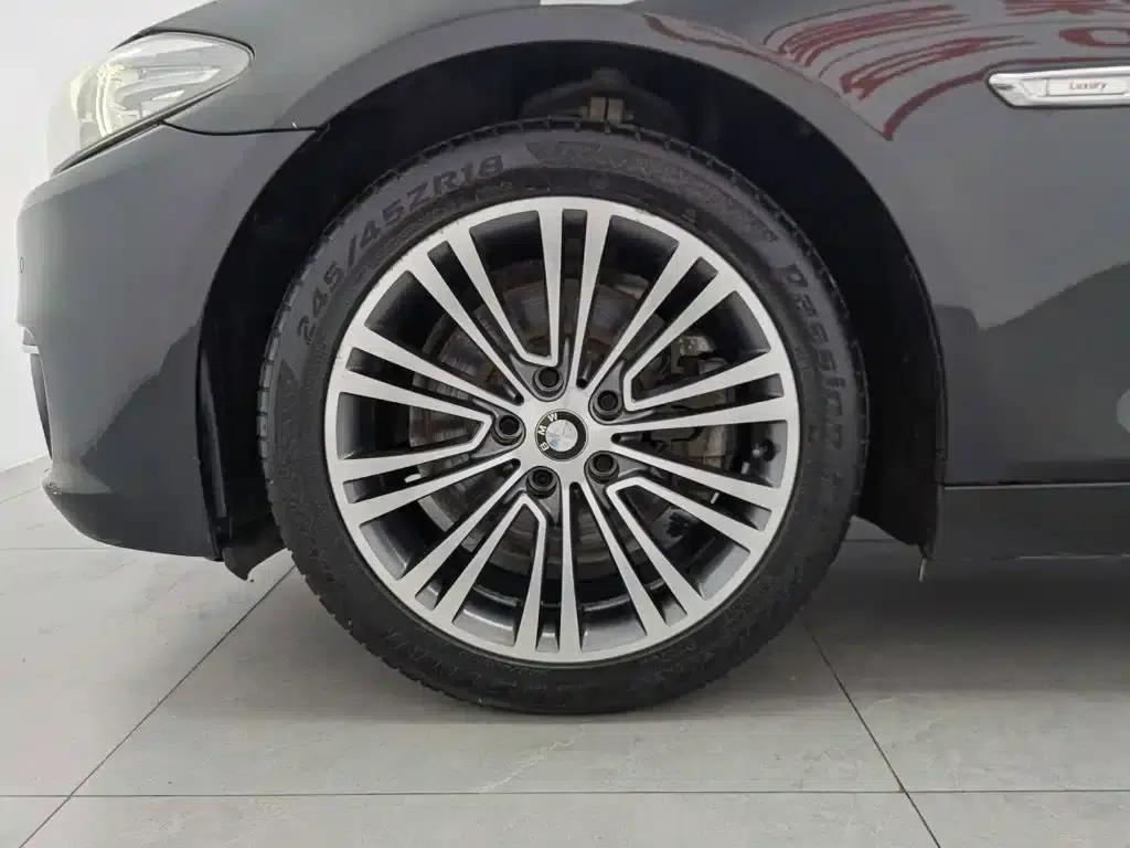 2014 BMW 5 Series 525Li Luxury Design Package — миниатюра 17