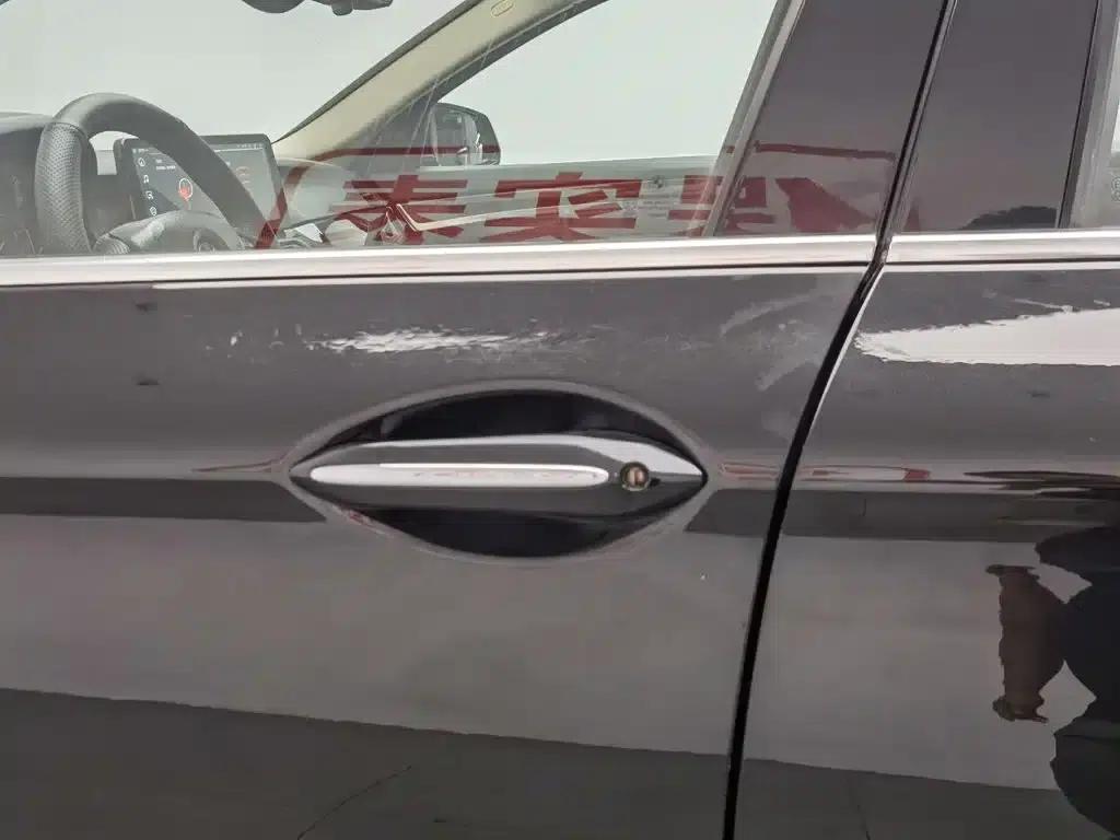 2014 BMW 5 Series 525Li Luxury Design Package — миниатюра 18
