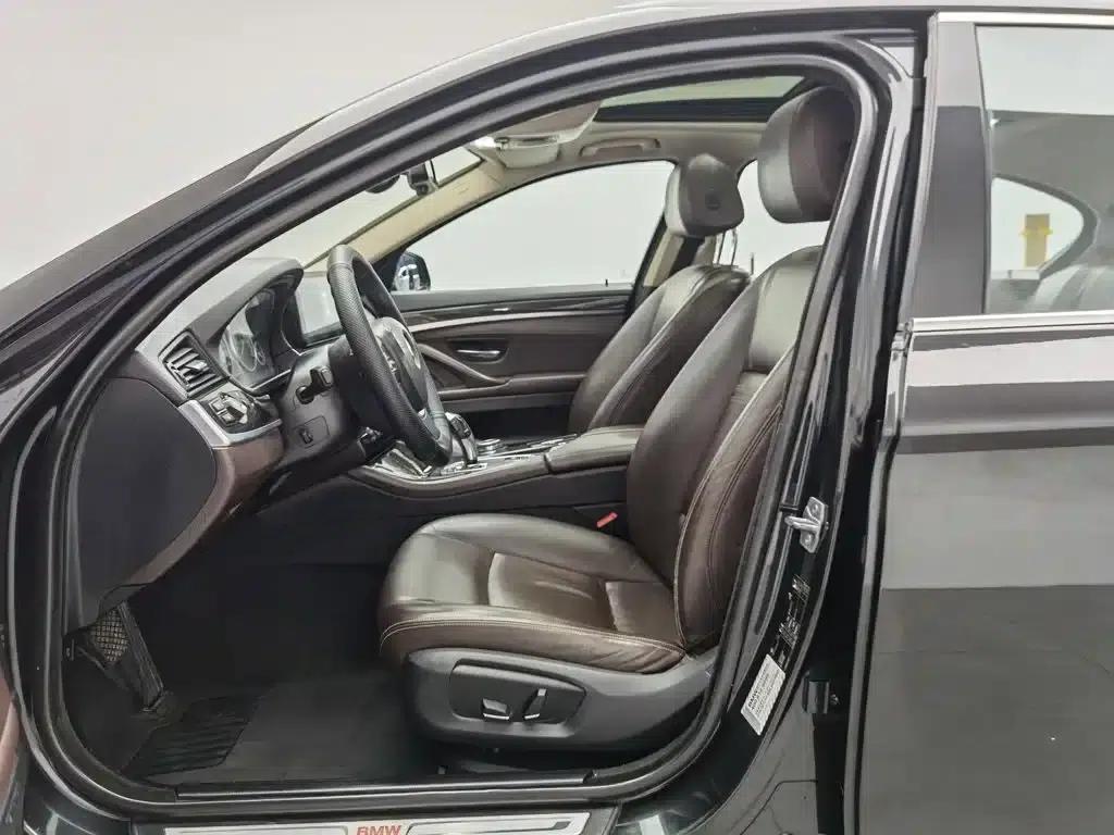 2014 BMW 5 Series 525Li Luxury Design Package — миниатюра 10