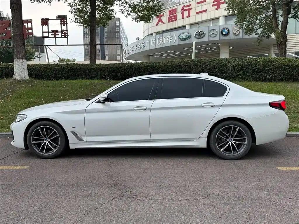 2021 BMW 5 Series Facelift 525Li Luxury Package — миниатюра 3
