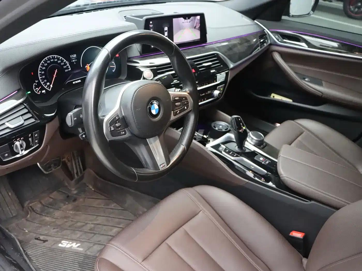 2019 BMW 5 Series 525Li M Sport Package — миниатюра 9