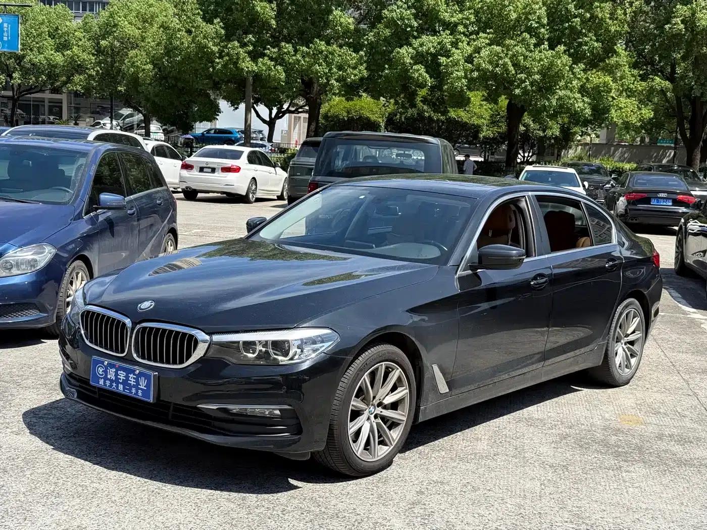 BMW 5 Series 2017 528Li Leading Edition — миниатюра 1