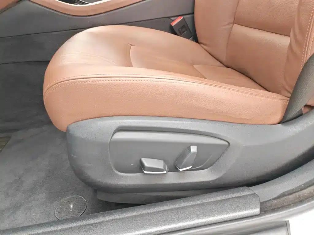 BMW 5 Series 2017 525Li Leading Edition — миниатюра 20
