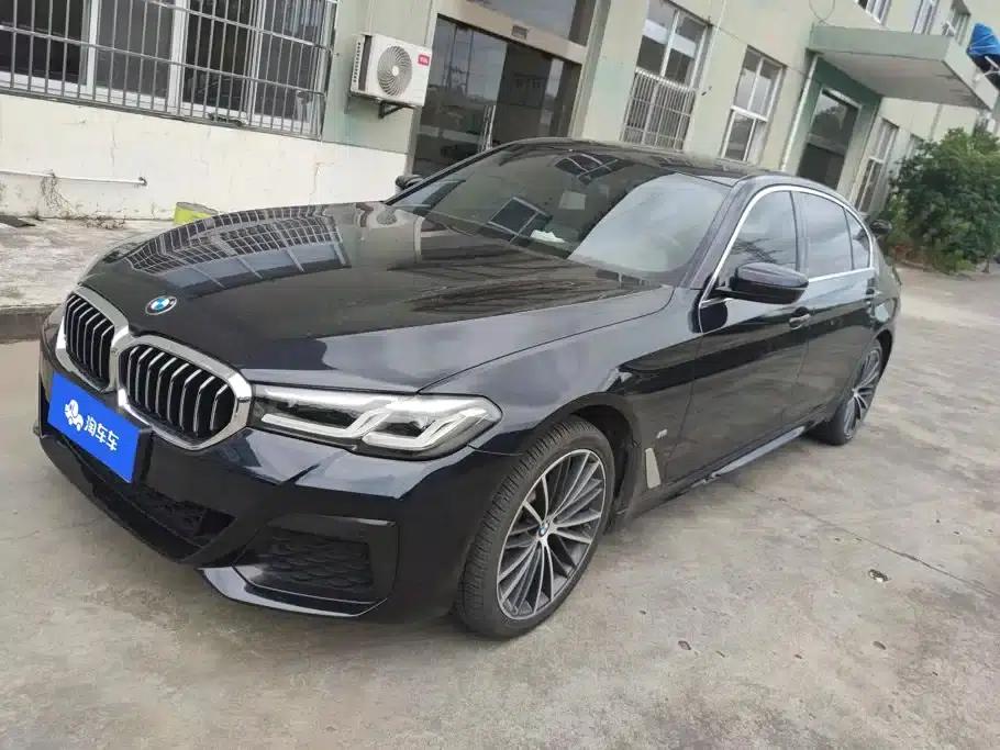 2022 BMW 5 Series Facelift 530Li Leading Edition M Sport Package — миниатюра 1