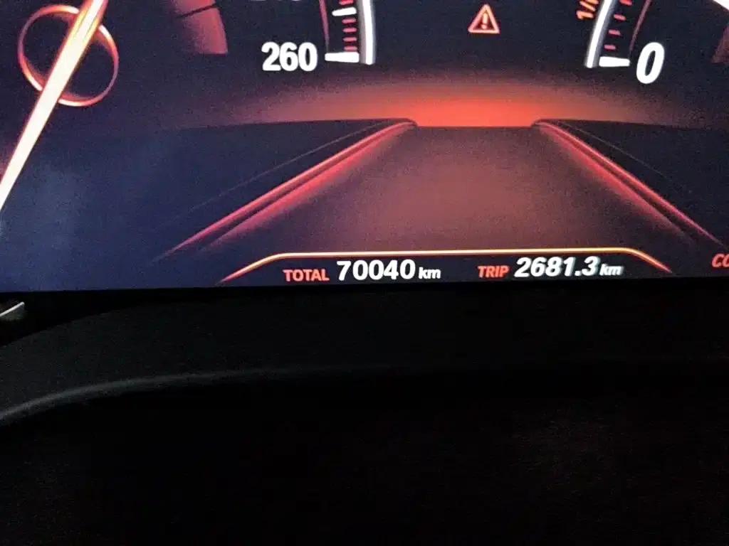2018 BMW 5 Series 525Li Luxury Package — миниатюра 8