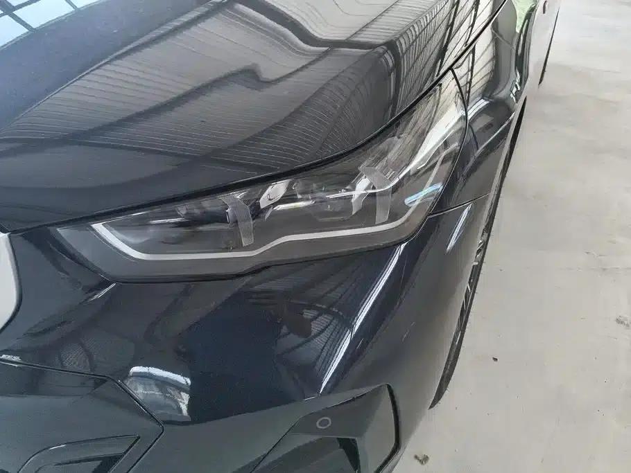 2025 BMW 5 Series 530Li Leading Edition M Sport Package — миниатюра 5