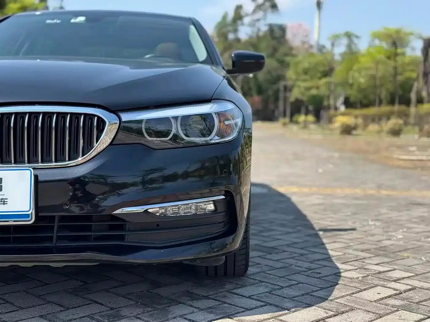 BMW 5 Series 2018 528Li Launch Special Edition — миниатюра 17